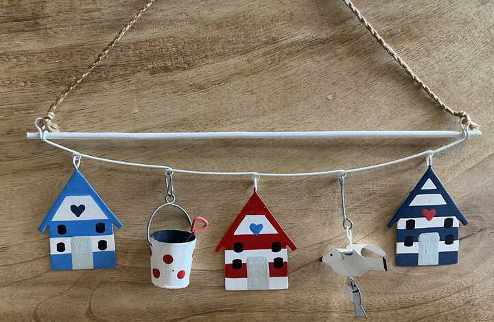 Beachhuts, bucket and seagull hanging seaside decoration 