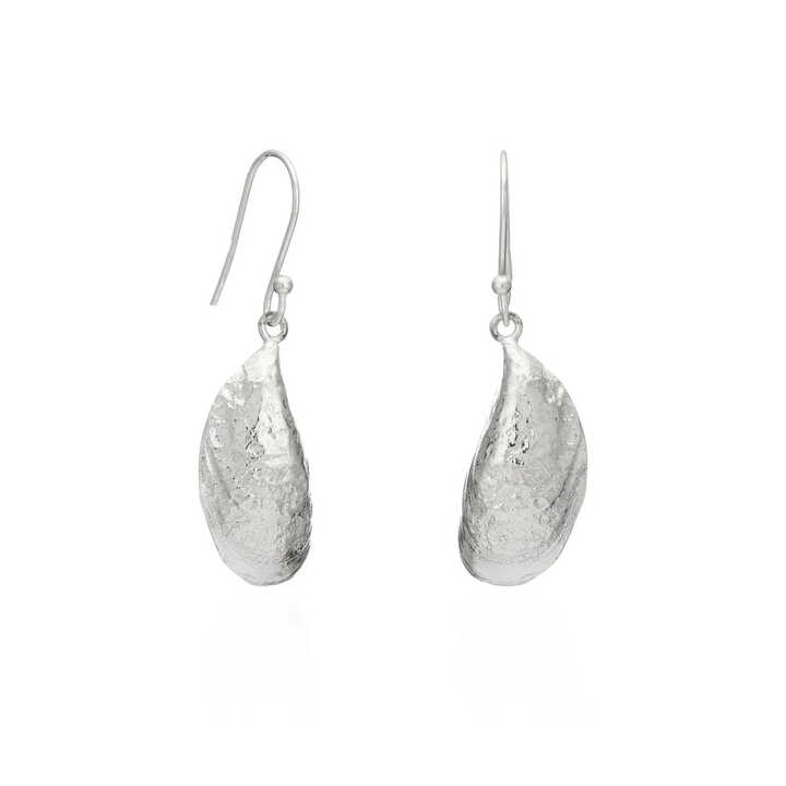 Mussel shell design sterling silver drop earrings